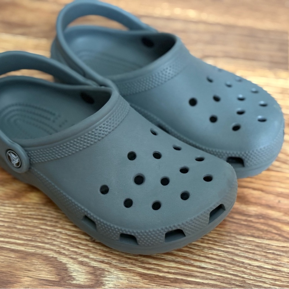 Crocs Classic Clogs